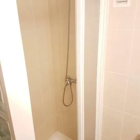 Privada En Casa Compartida Kwatera prywatna *