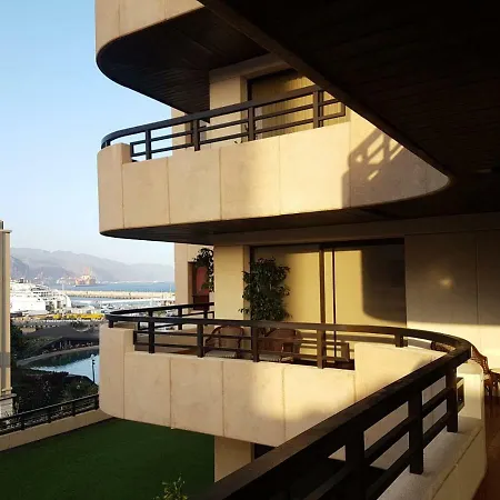 Privada En Casa Compartida *